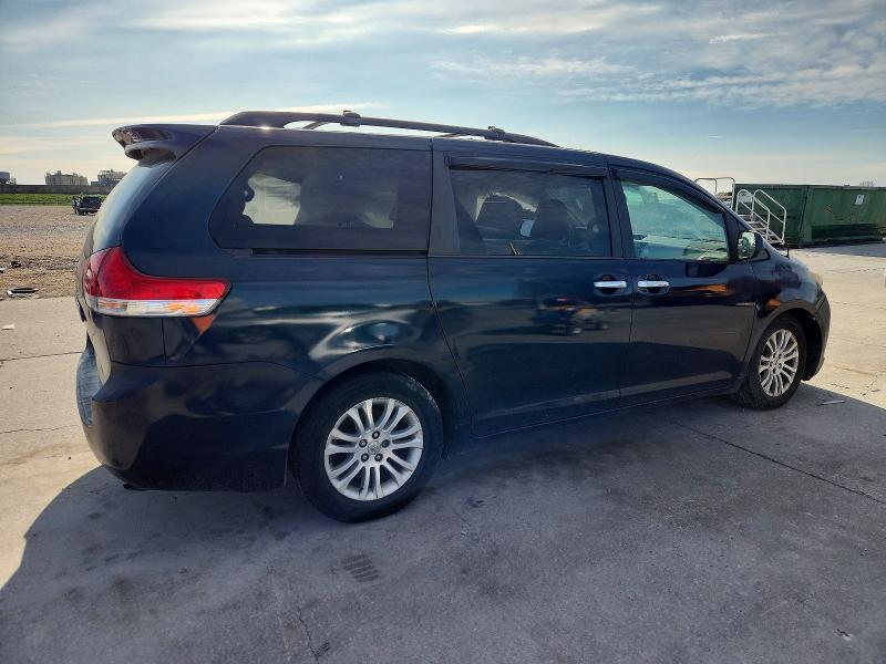 Photo 3 from auction – 2011 TOYOTA SIENNA with VIN 5TDYK3DC4BS169120