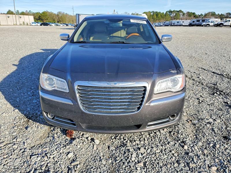 Foto 5 de la subasta – 2013 CHRYSLER 300C con VIN 2C3CCAEG3DH630424