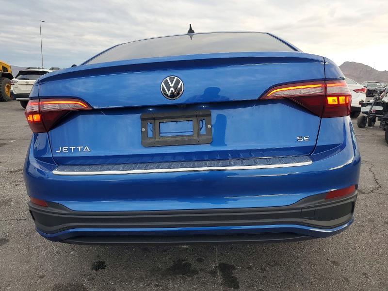 Photo 6 from auction – 2024 VOLKSWAGEN JETTA SE with VIN 3VW7M7BU1RM040686