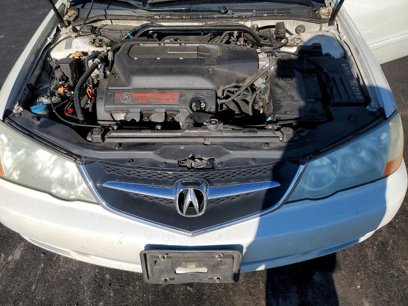 Photo 11 from auction – 2003 ACURA 3.2TL with VIN 19UUA56813A006575