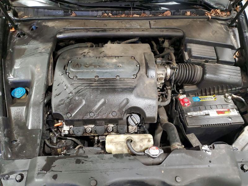 Photo 11 from auction – 2004 ACURA TL with VIN 19UUA66224A018687