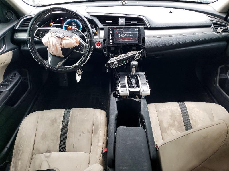 Photo 8 from auction – 2016 HONDA CIVIC EX with VIN 19XFC2F76GE232511