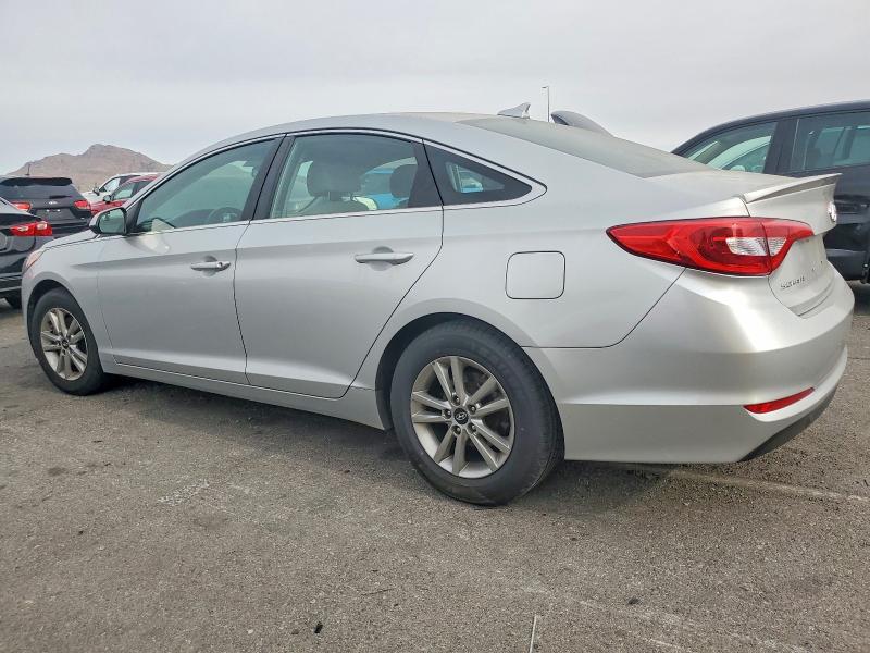 Photo 2 from auction – 2017 HYUNDAI SONATA SE with VIN 5NPE24AF2HH555248