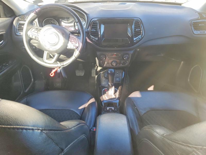 Photo 8 from auction – 2018 JEEP COMPASS with VIN 3C4NJDBB2JT395005