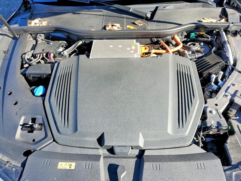 Photo 12 from auction – 2022 AUDI E-TRON SPO with VIN WA11AAGE3NB012769