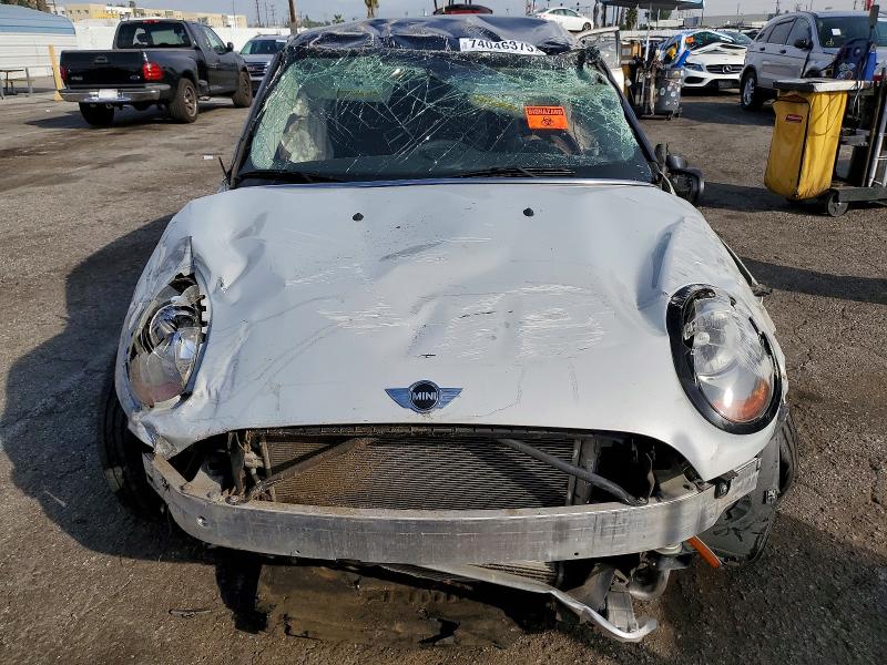 Photo 5 from auction – 2016 MINI COOPER with VIN WMWXU1C5XG2D09263