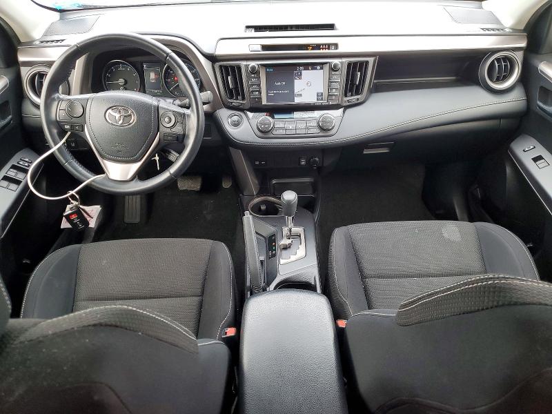 Photo 8 from auction – 2018 TOYOTA RAV4 ADVEN with VIN JTMRFREV4JJ231719