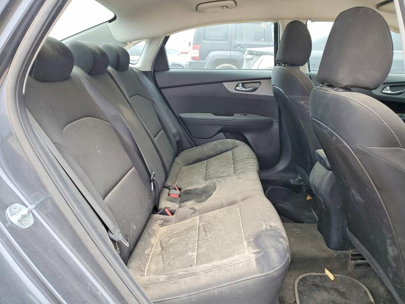 Photo 10 from auction – 2021 KIA FORTE with VIN 3KPF24AD8ME364757