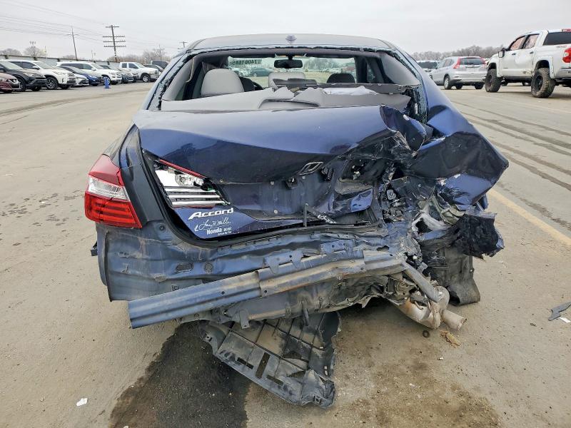Photo 6 from auction – 2017 HONDA ACCORD with VIN 1HGCR2F86HA245727