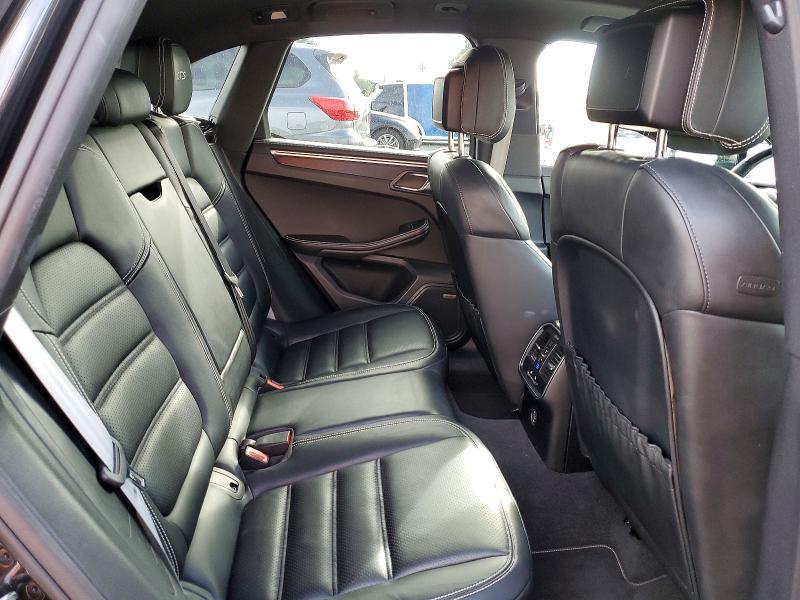 Photo 11 from auction – 2018 PORSCHE MACAN GTS with VIN WP1AG2A53JLB63777