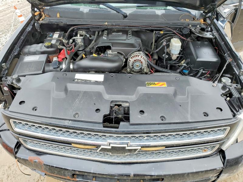 Photo 11 from auction – 2013 CHEVROLET SILVERADO with VIN 1GCRKSE75DZ353936