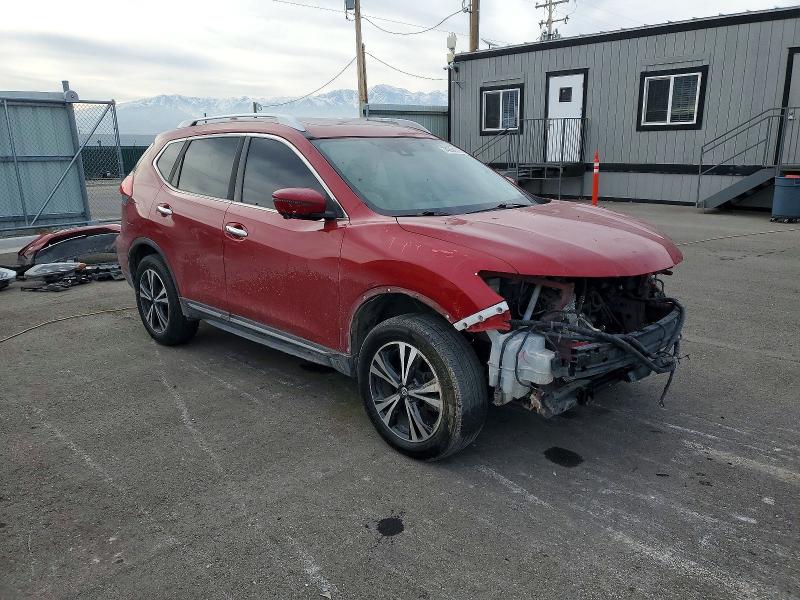 Photo 4 from auction – 2017 NISSAN ROGUE with VIN JN8AT2MV3HW265019