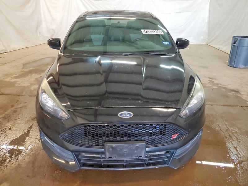 Photo 5 from auction – 2018 FORD FOCUS ST with VIN 1FADP3L91JL300144