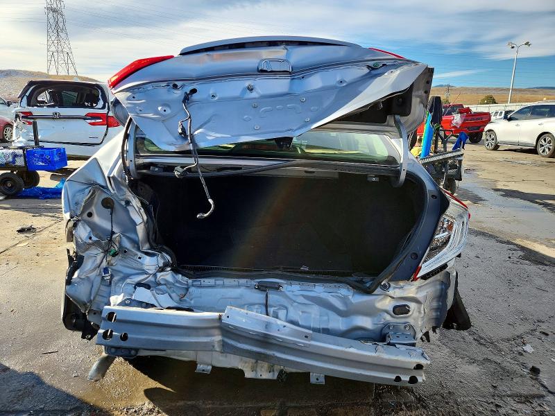 Photo 6 from auction – 2018 HONDA CIVIC with VIN JHMFC1F30JX014562