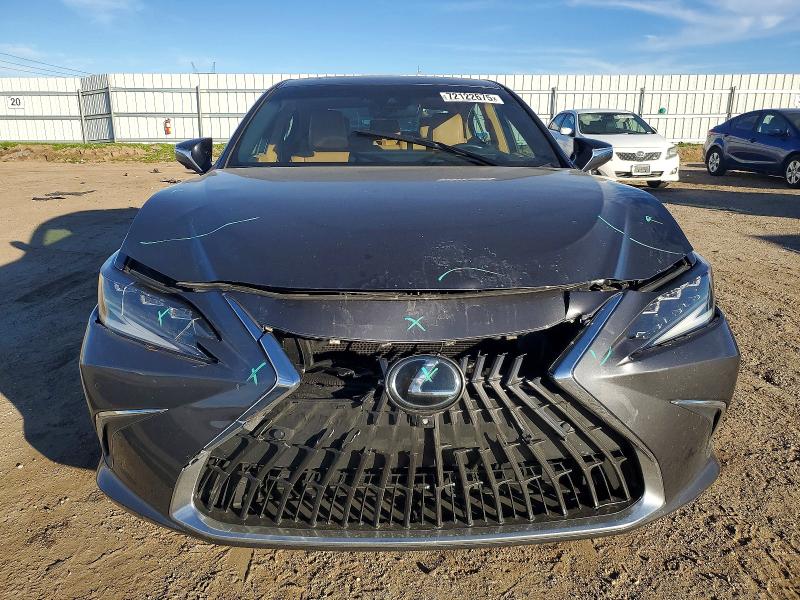 Photo 5 from auction – 2023 LEXUS ES 300H BA with VIN 58AEA1C10PU032435