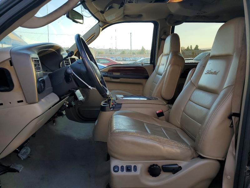 Photo 7 from auction – 2005 FORD EXCURSION with VIN 1FMSU43P85ED48535