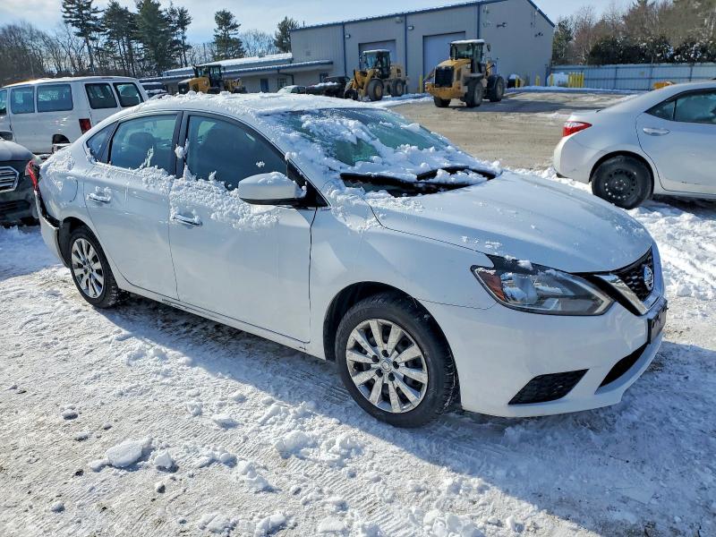 Photo 4 from auction – 2018 NISSAN SENTRA S with VIN 3N1AB7AP2JY300457