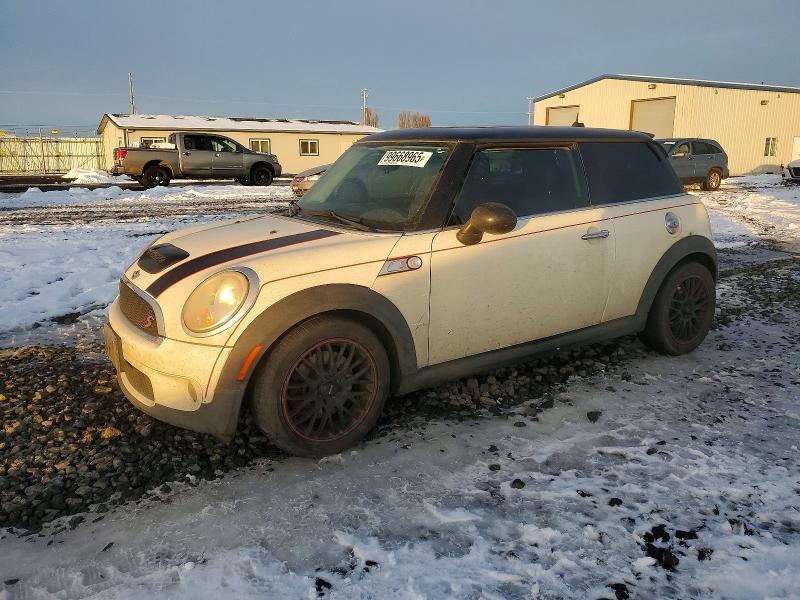 MINI COOPER 2007 with VIN WMWMF73587TT85443 - Photo from auction