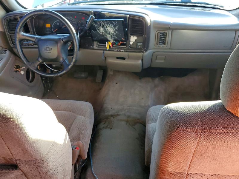 Photo 8 from auction – 1999 CHEVROLET SILVERADO with VIN 2GCEC19T6X1255301