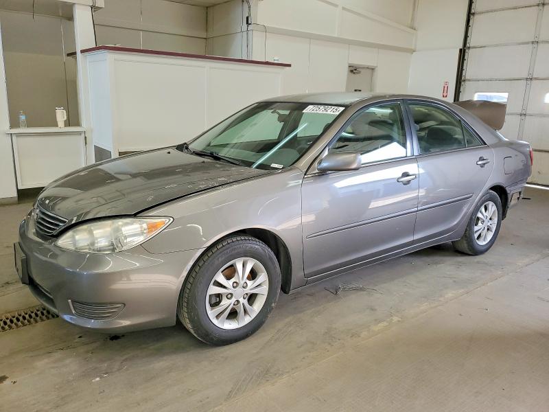 TOYOTA CAMRY 2006 with VIN 4T1BF30K86U630372 - Photo from auction