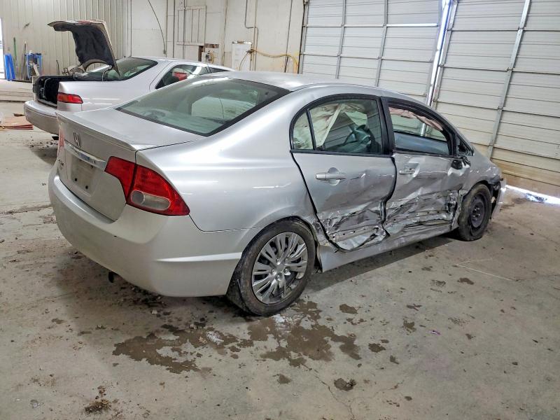 Photo 3 from auction – 2010 HONDA CIVIC with VIN 2HGFA1F59AH315913