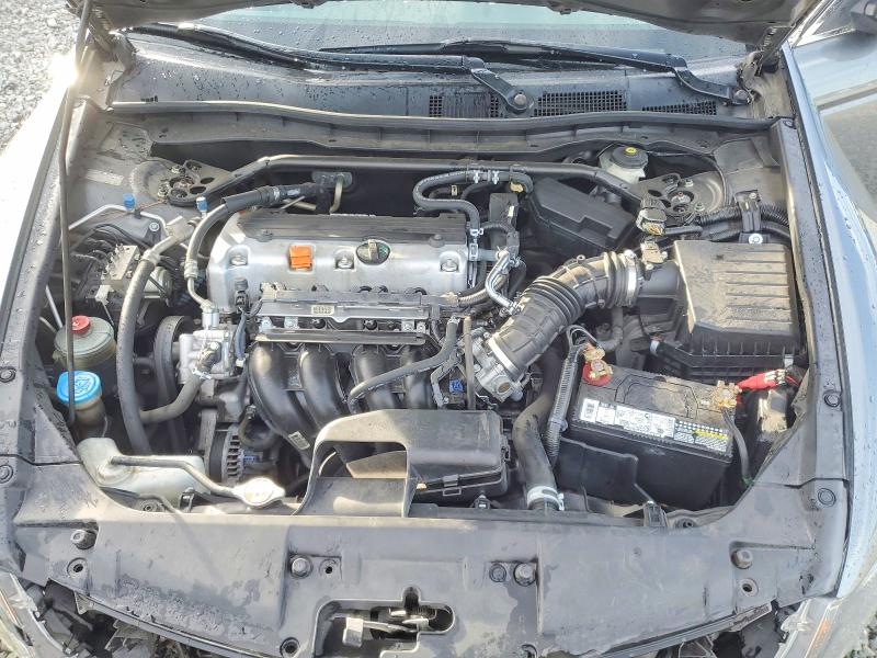 Photo 11 from auction – 2010 HONDA ACCORD EXL with VIN 1HGCP2F89AA077027