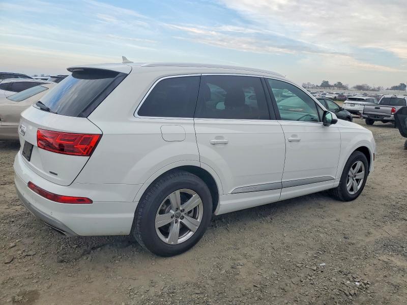 صورة رقم 3 من المزاد - 2018 AUDI Q7 PREMIUM مع VIN WA1AHAF74JD005035