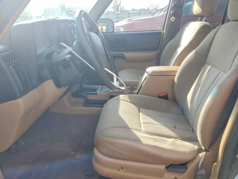 Photo 7 from auction – 2001 JEEP CHEROKEE C with VIN 1J4FF58S01L617095