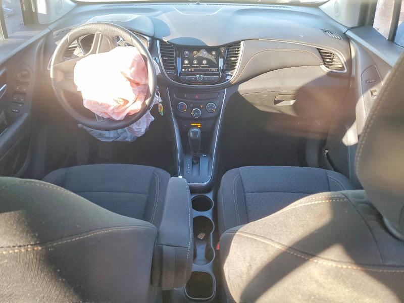 Photo 8 from auction – 2020 CHEVROLET TRAX with VIN 3GNCJKSB5LL318148