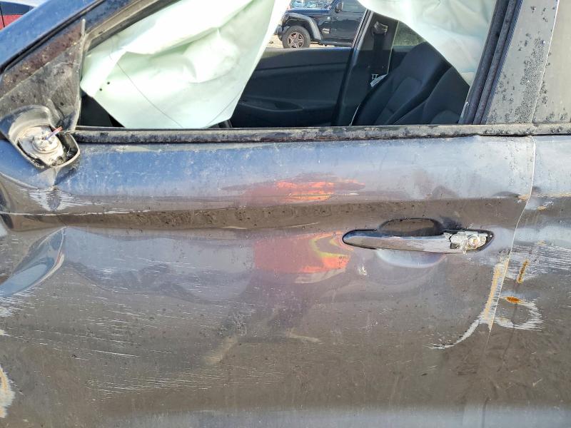صورة رقم 7 من المزاد - 2016 HYUNDAI TUCSON مع VIN KM8J33A21GU106310