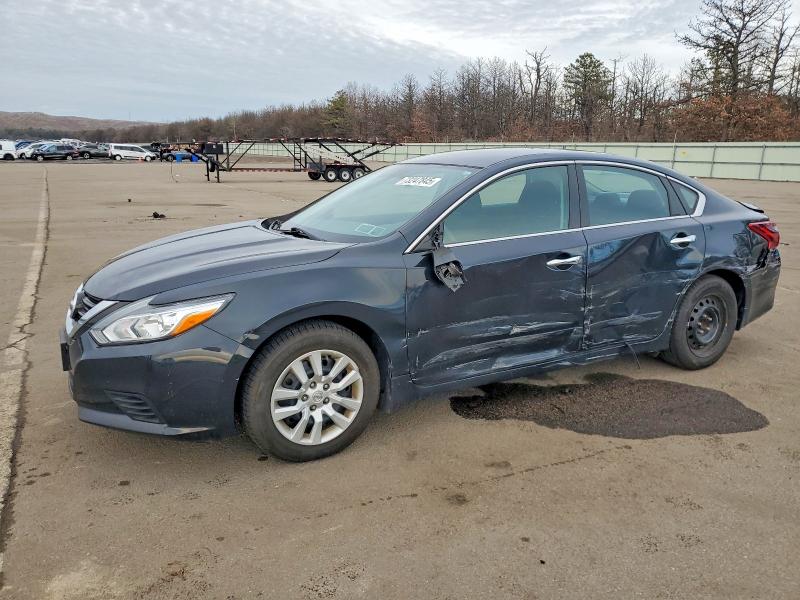 NISSAN ALTIMA 2017 with VIN 1N4AL3AP1HC242238 - Photo from auction