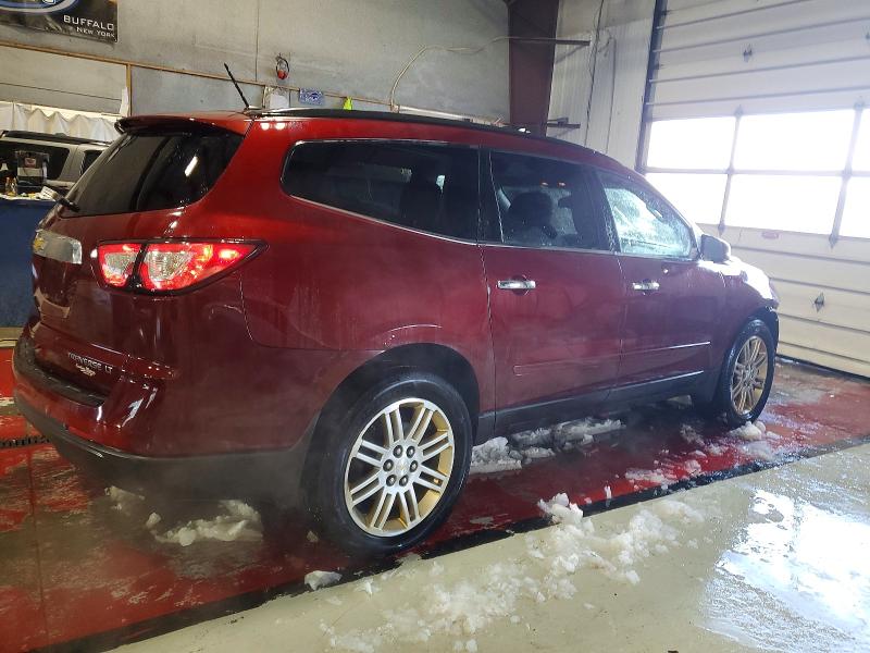 Photo 3 from auction – 2015 CHEVROLET TRAVERSE L with VIN 1GNKVGKD8FJ106077