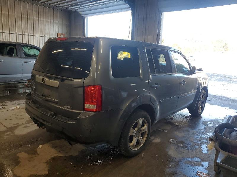 Photo 3 from auction – 2012 HONDA PILOT with VIN 5FNYF4H57CB017425