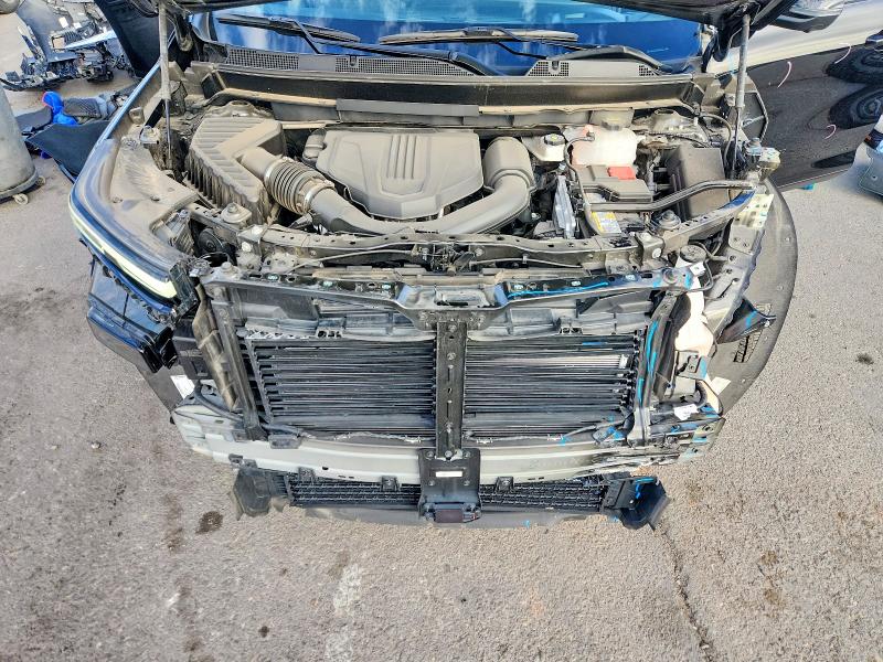 Photo 12 from auction – 2025 CHEVROLET TRAVERSE with VIN 1GNERGRS7SJ285485