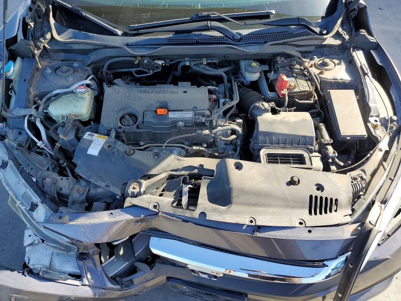 Photo 11 from auction – 2016 HONDA CIVIC LX with VIN 19XFC2F57GE000482