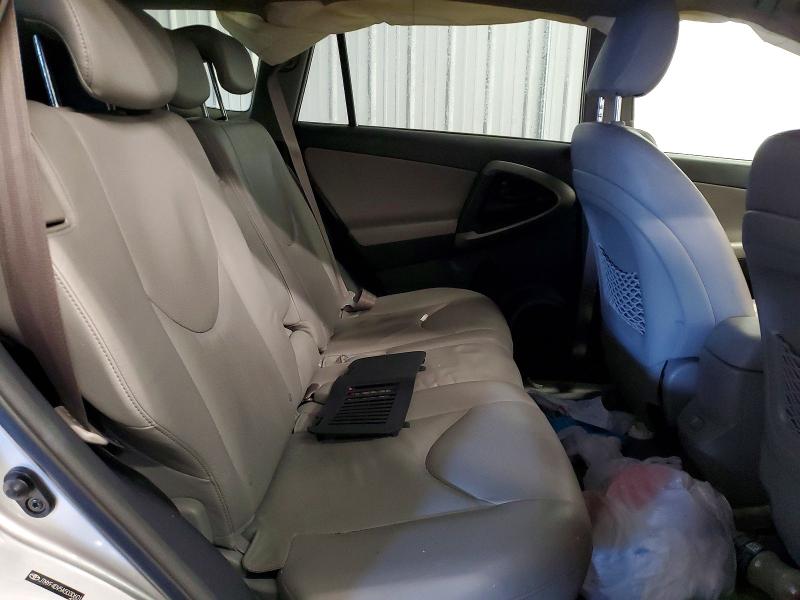Photo 11 from auction – 2010 TOYOTA RAV4 with VIN JTMYF4DV5A5030601