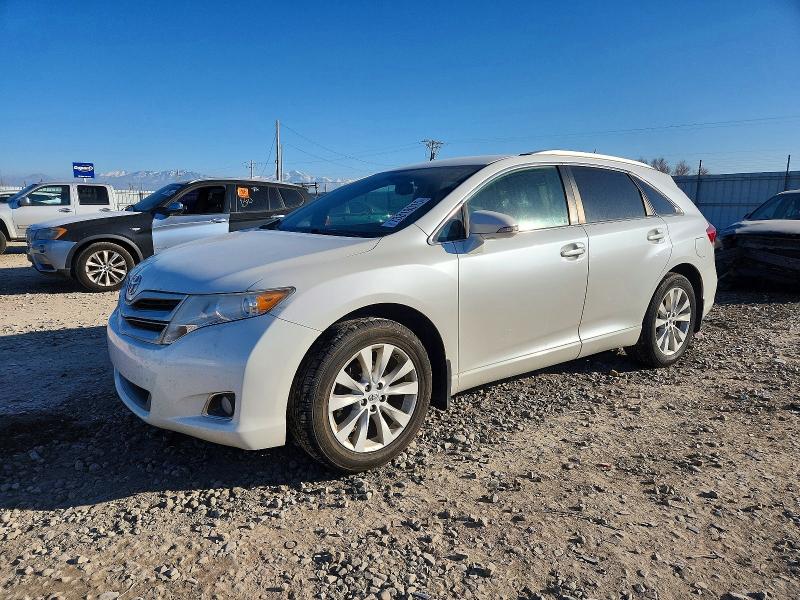 TOYOTA VENZA LE 2015 with VIN 4T3BA3BB8FU074986 - Photo from auction
