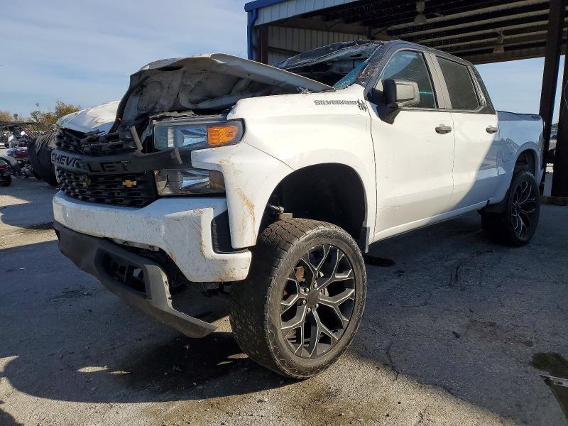 Photo 1 from auction – 2020 CHEVROLET SILVERADO with VIN 3GCUYAEF2LG113381