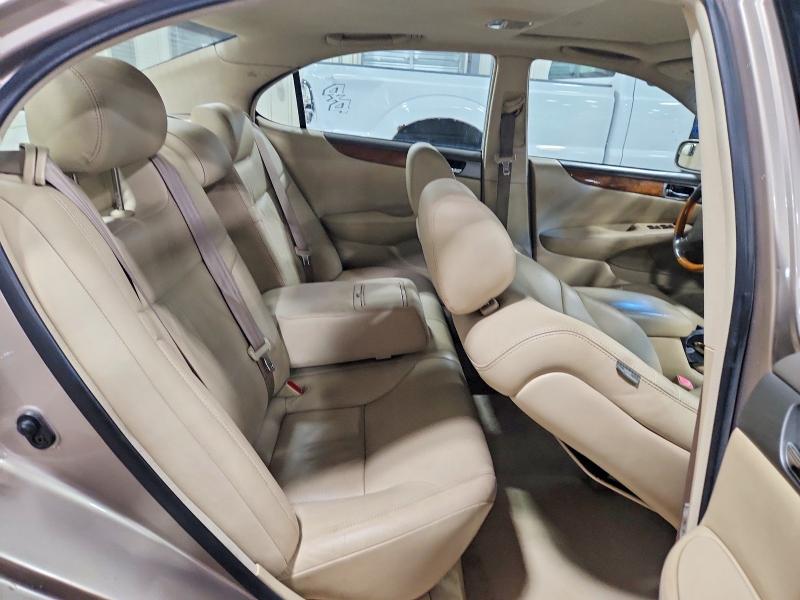 Photo 10 from auction – 2005 LEXUS ES 330 with VIN JTHBA30GX55137556
