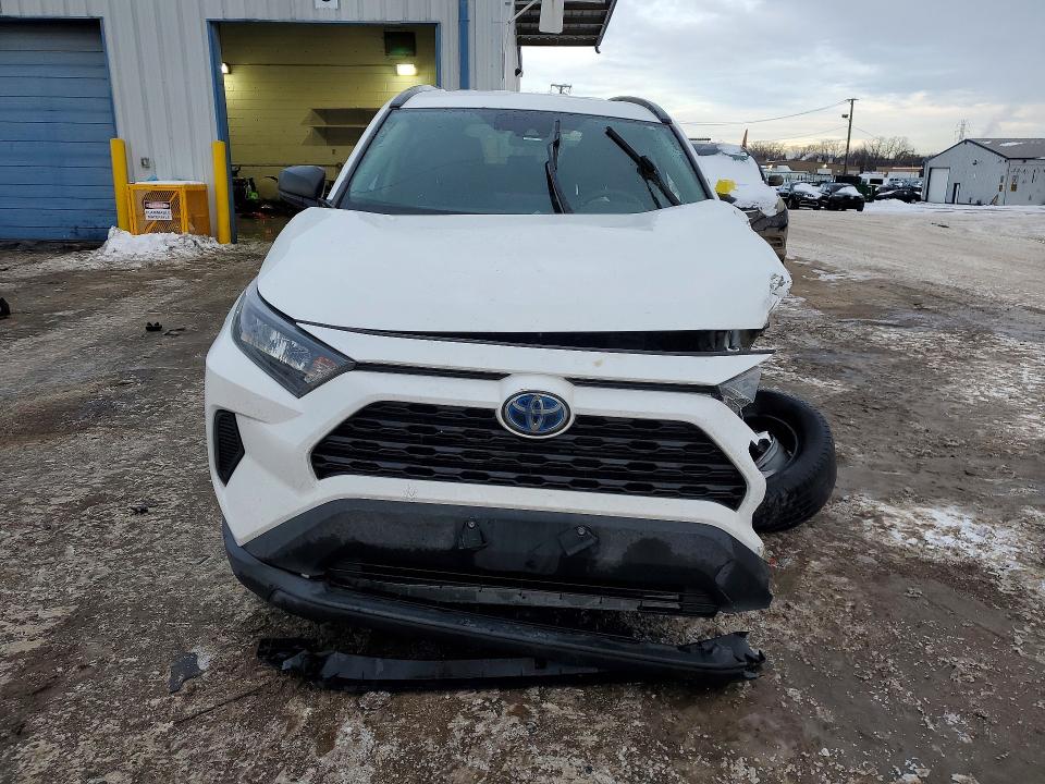 Photo 5 from auction – 2020 TOYOTA RAV4 LE with VIN 2T3LWRFV7LW066404