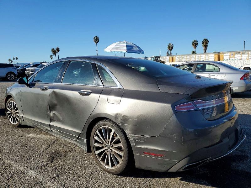 Photo 2 from auction – 2019 LINCOLN MKZ with VIN 3LN6L5A92KR611738