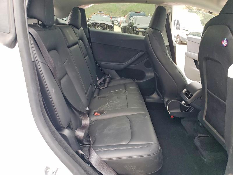 Photo 10 from auction – 2025 TESLA MODEL Y with VIN 7SAYGDEE9SF294175
