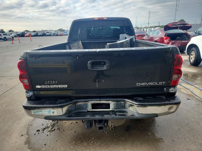 Photo 6 from auction – 2004 CHEVROLET SILVERADO with VIN 2GCEC19T741188350