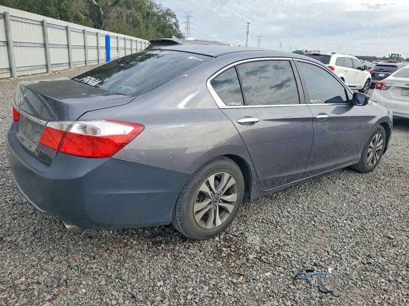 Photo 3 from auction – 2013 HONDA ACCORD with VIN 1HGCR2F38DA252709