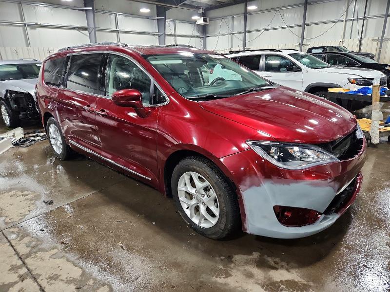 Photo 4 from auction – 2018 CHRYSLER PACIFICA T with VIN 2C4RC1EG3JR112762