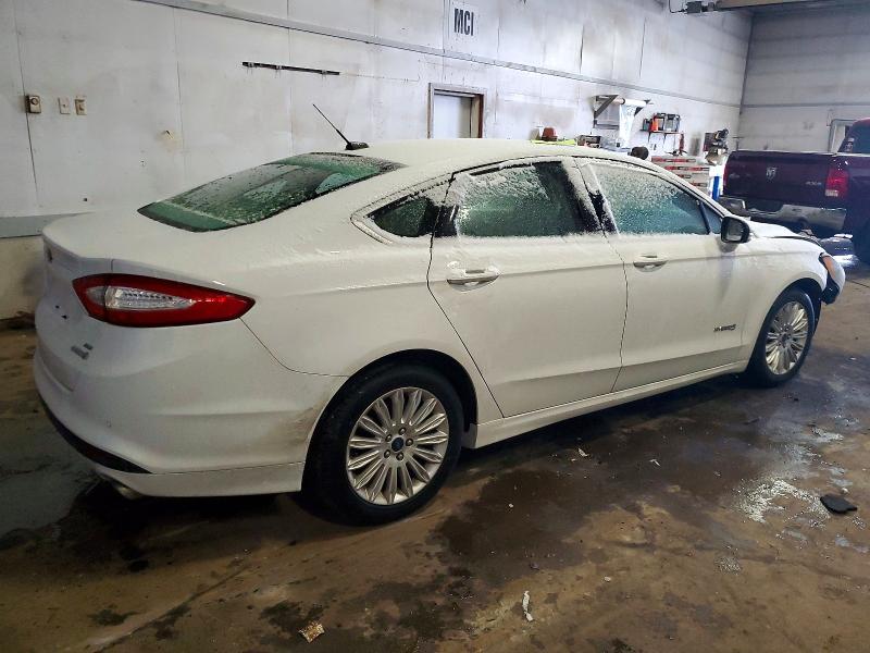 Photo 3 from auction – 2014 FORD FUSION with VIN 3FA6P0LU1ER339576