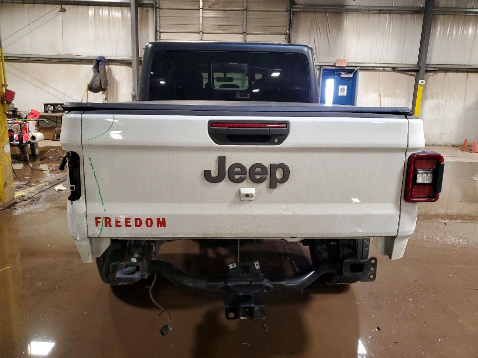 Photo 6 from auction – 2021 JEEP GLADIATOR with VIN 1C6HJTAG0ML513435