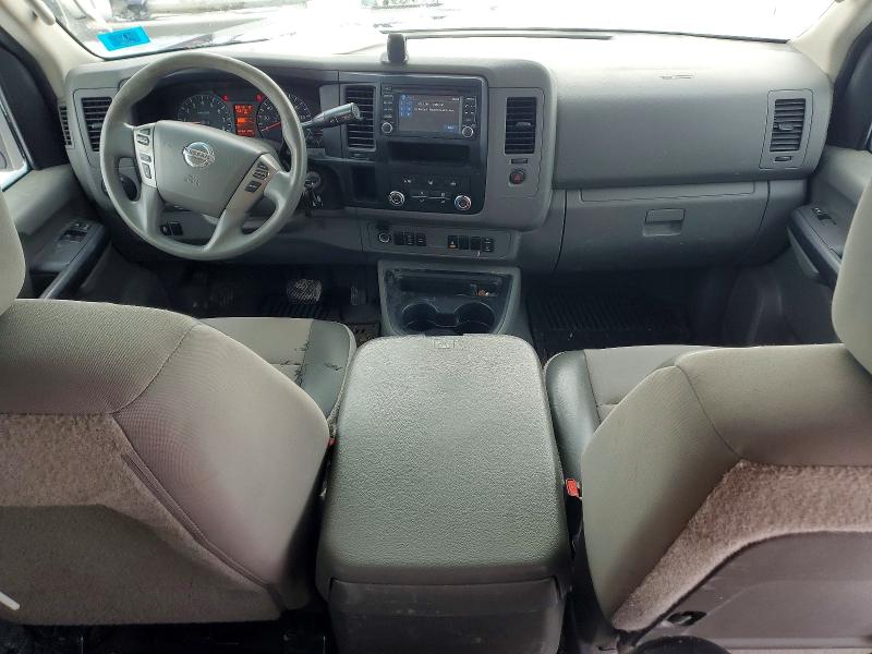 Photo 8 from auction – 2016 NISSAN NV 3500 S with VIN 5BZAF0AA7GN852322