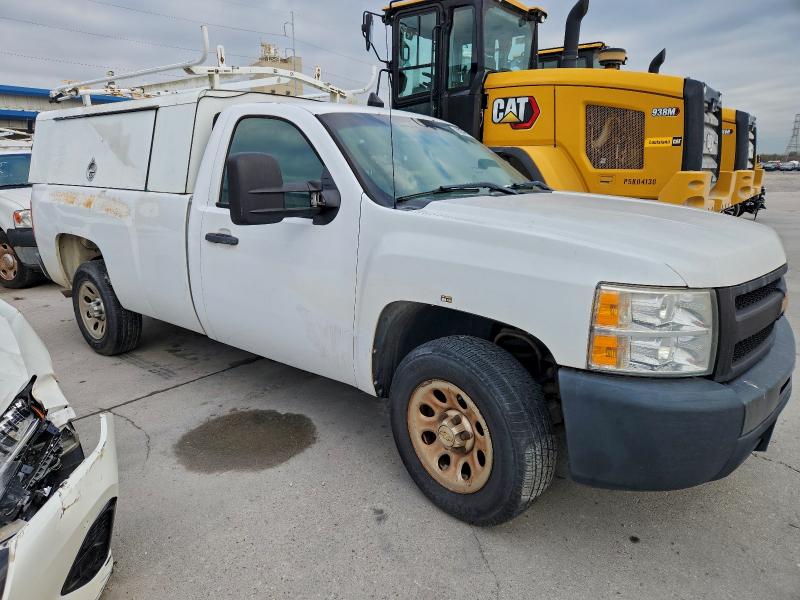 Photo 4 from auction – 2013 CHEVROLET SILVERADO with VIN 1GCNCPEX8DZ268209
