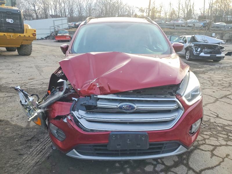 Photo 5 from auction – 2017 FORD ESCAPE SE with VIN 1FMCU9GD2HUD14277
